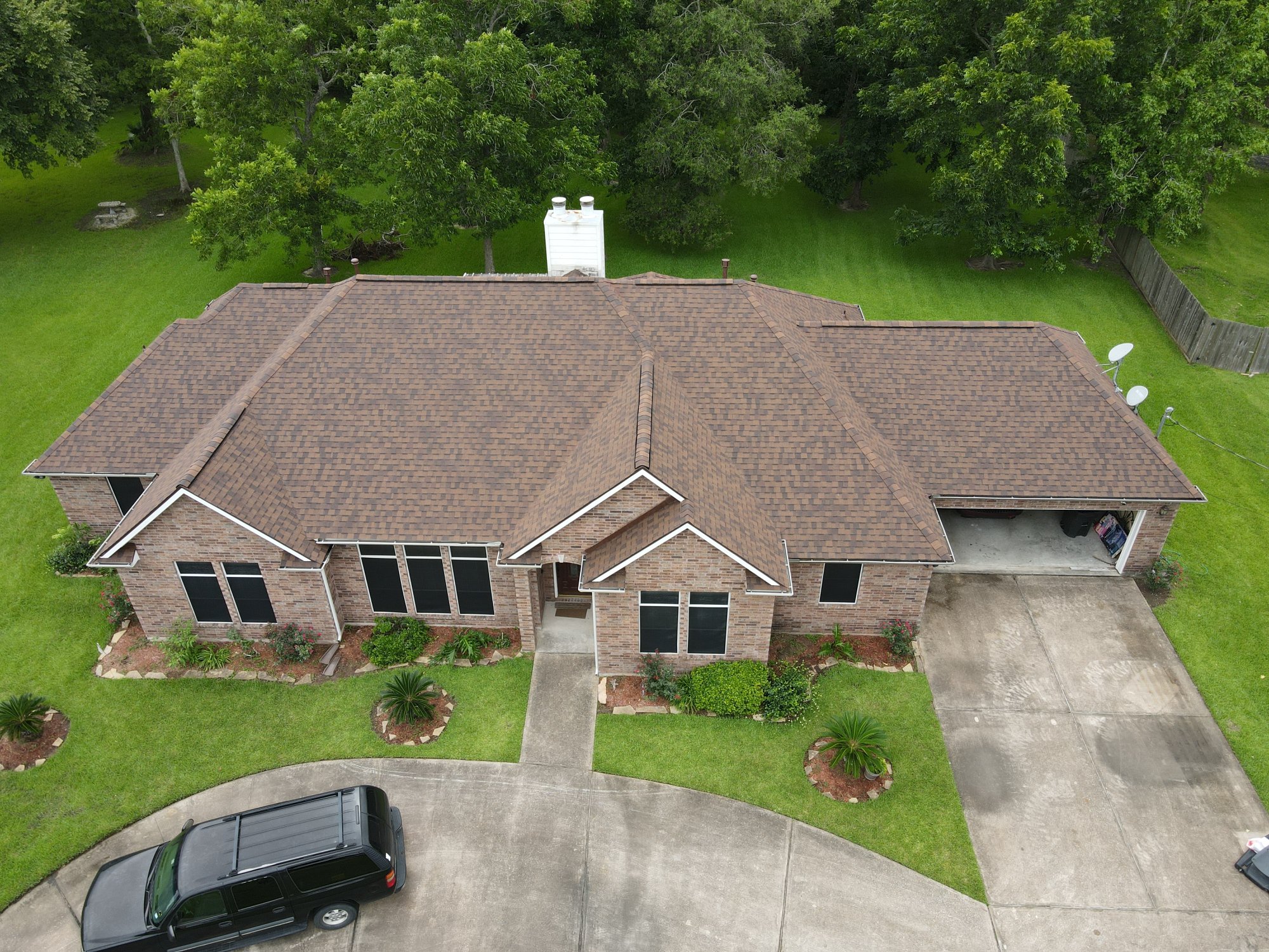 Labor USA roofing work